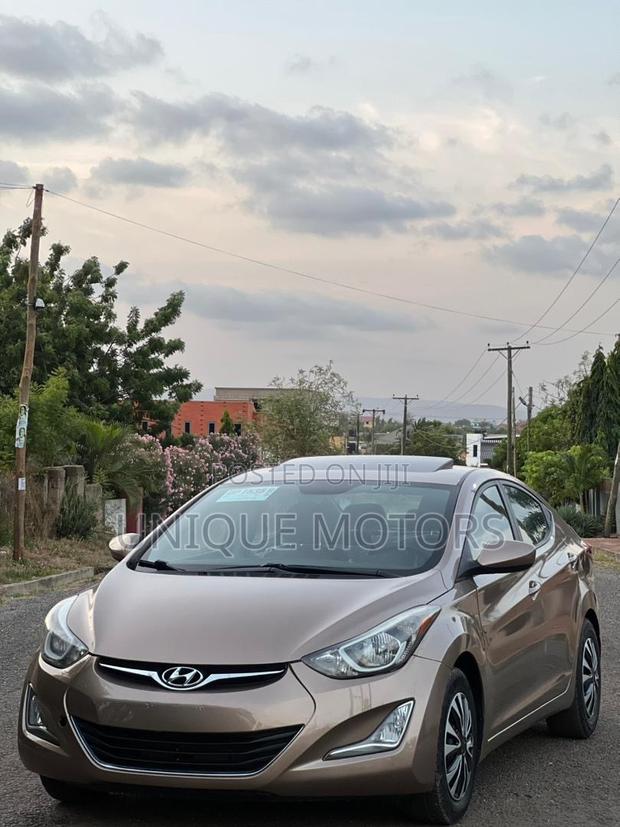 Hyundai Elantra Limited 4dr Sedan (1.8L 4cyl 6A) 2015 Brown