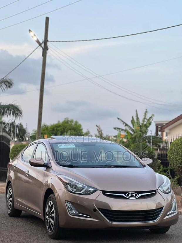 Hyundai Elantra Limited 4dr Sedan (1.8L 4cyl 6A) 2015 Brown