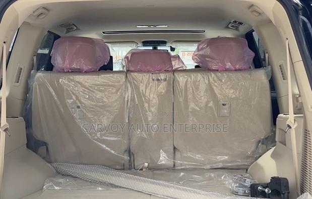 Toyota Land Cruiser 2024 Black