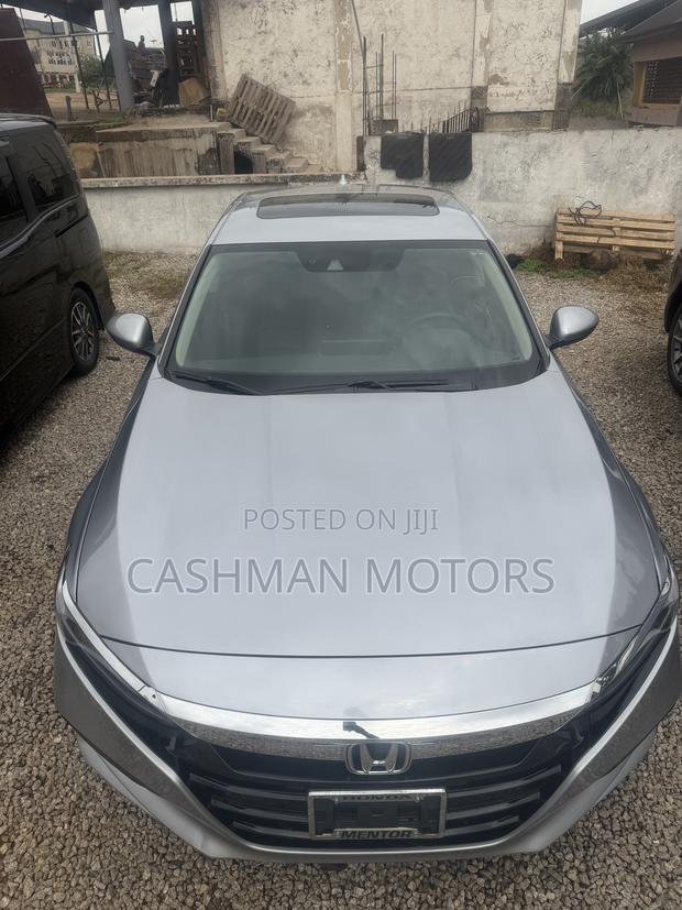Honda Accord Touring 2018 Silver