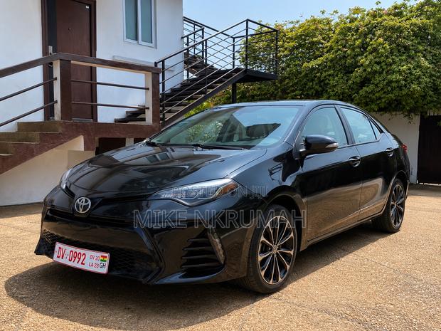 Toyota Corolla SE Special Edition 4dr Sedan (1.8L 4cyl CVT) 2017 Black