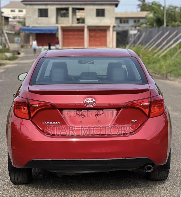 Toyota Corolla 2017 Red