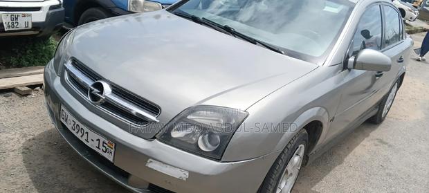 Nissan Wingroad 2010 Red