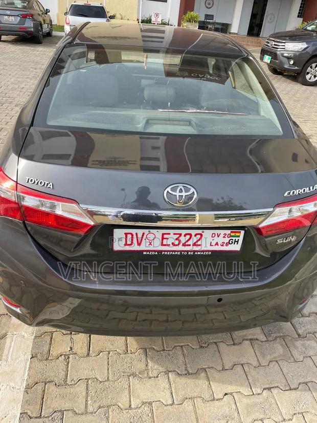 Toyota Corolla LE Eco 4dr Sedan (1.8L 4cyl CVT) 2014 Gray