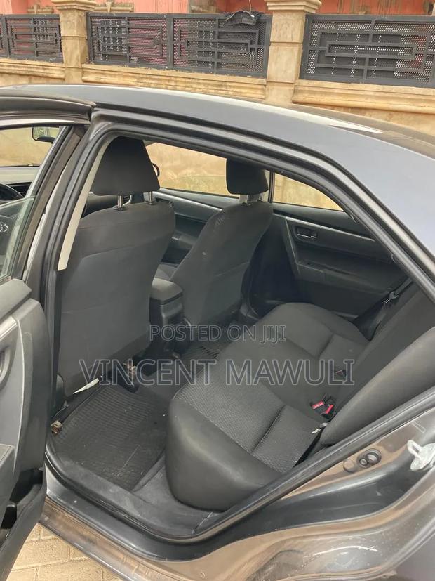 Toyota Corolla LE Eco 4dr Sedan (1.8L 4cyl CVT) 2014 Gray
