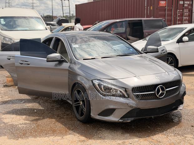 Mercedes-Benz CLA-Class CLA 250 4MATIC Sedan 2015 Silver