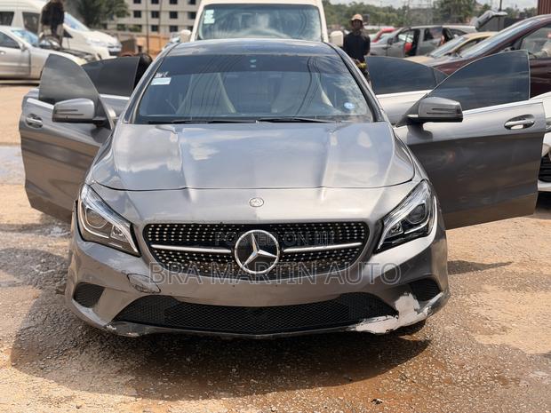 Mercedes-Benz CLA-Class CLA 250 4MATIC Sedan 2015 Silver
