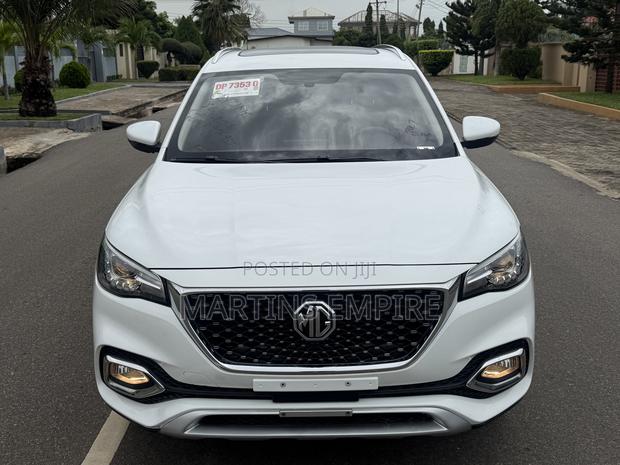 MG ZS 2019 White
