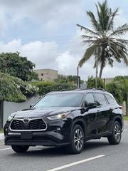 Toyota Highlander Limited 2022 Black for sale