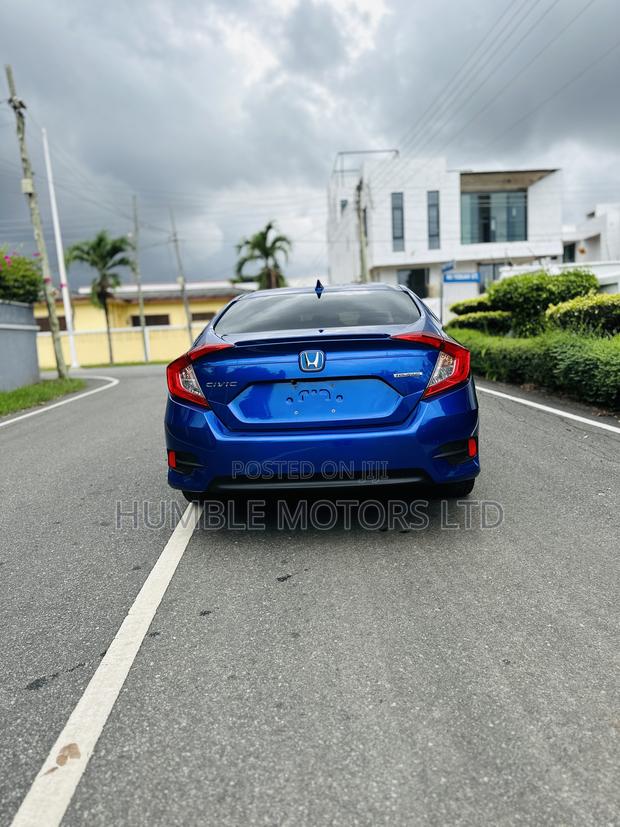 Honda Civic Touring Coupe 2018 Blue