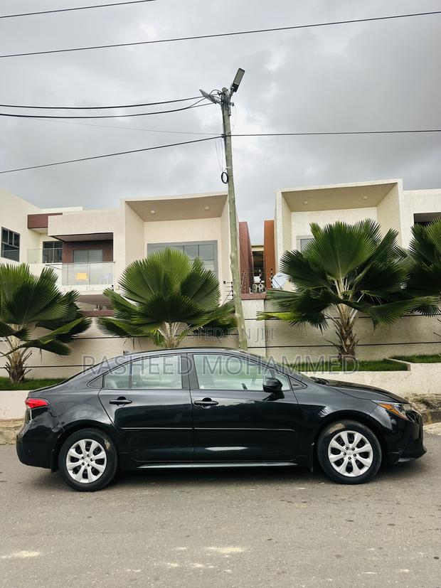 Toyota Corolla LE 2021 Black