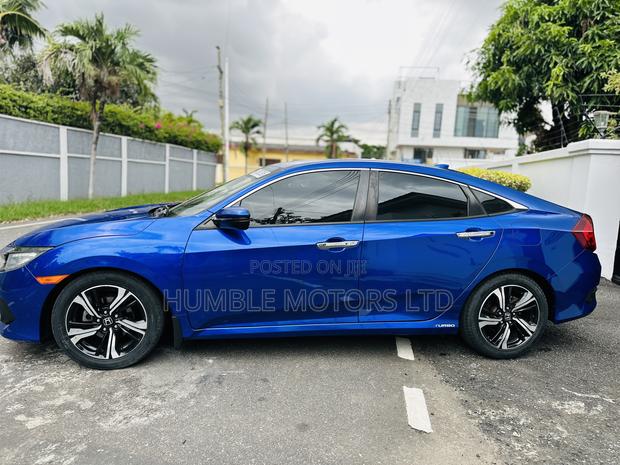 Honda Civic Touring Coupe 2018 Blue