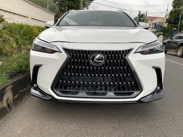 Lexus NX 2024 White