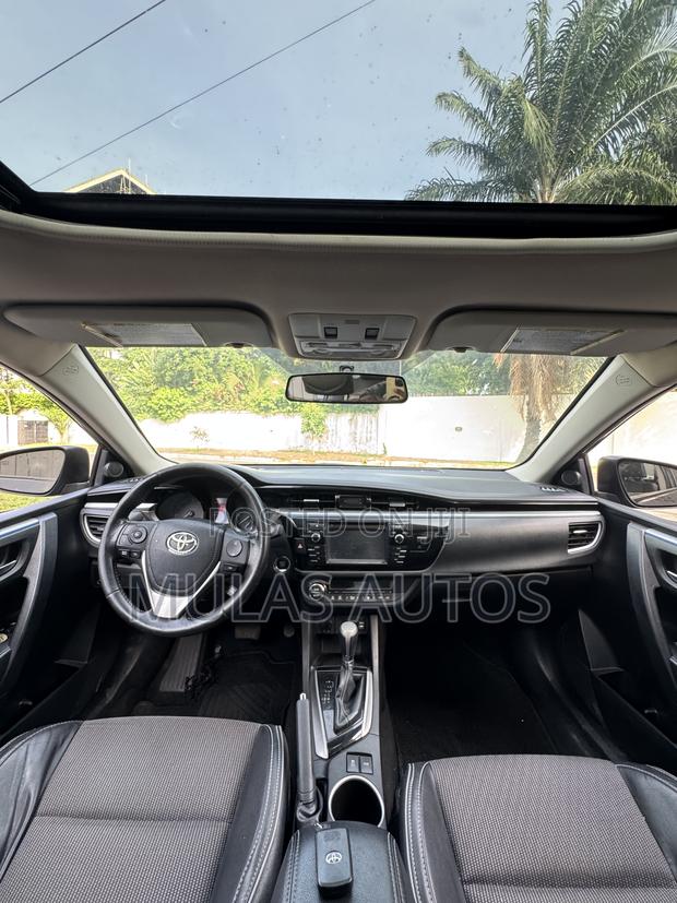 Toyota Corolla S 4dr Sedan (1.8L 4cyl CVT) 2016 Gray