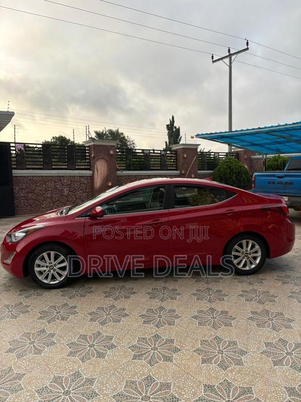 Hyundai Elantra SE 4dr Sedan (1.8L 4cyl 6A) 2015 Red