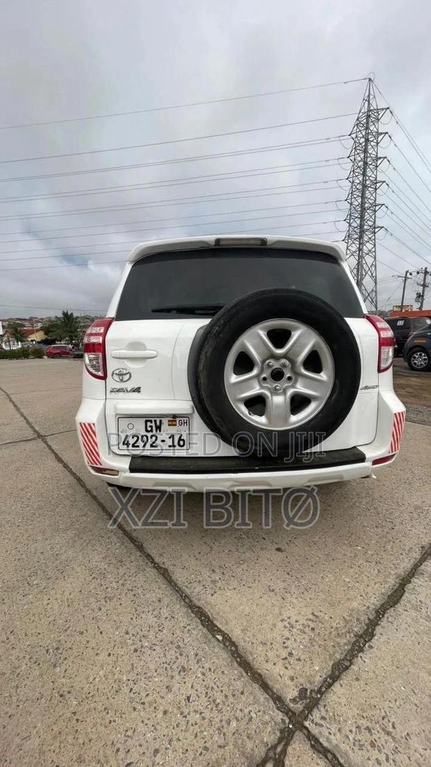 Toyota RAV4 2.5 4x4 2012 Off white