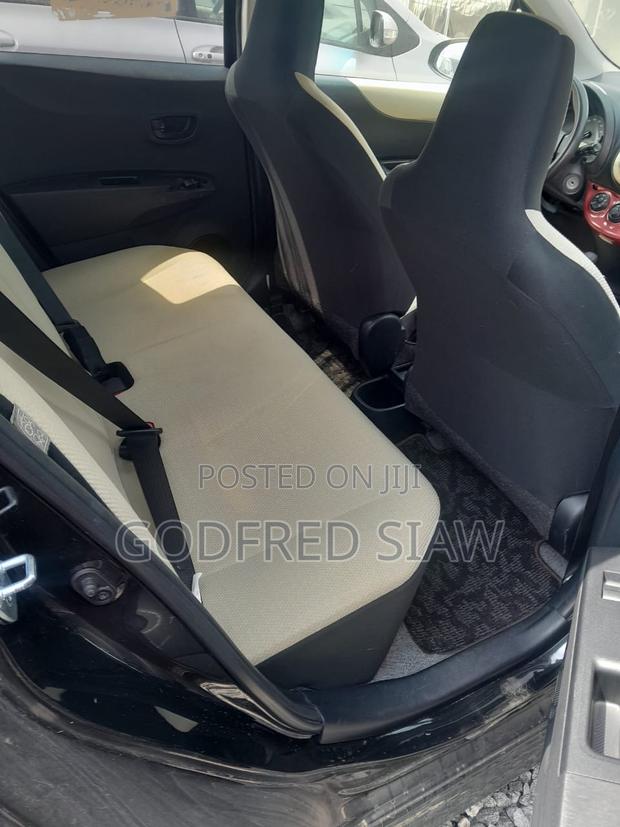 Toyota Vitz 2013 Black
