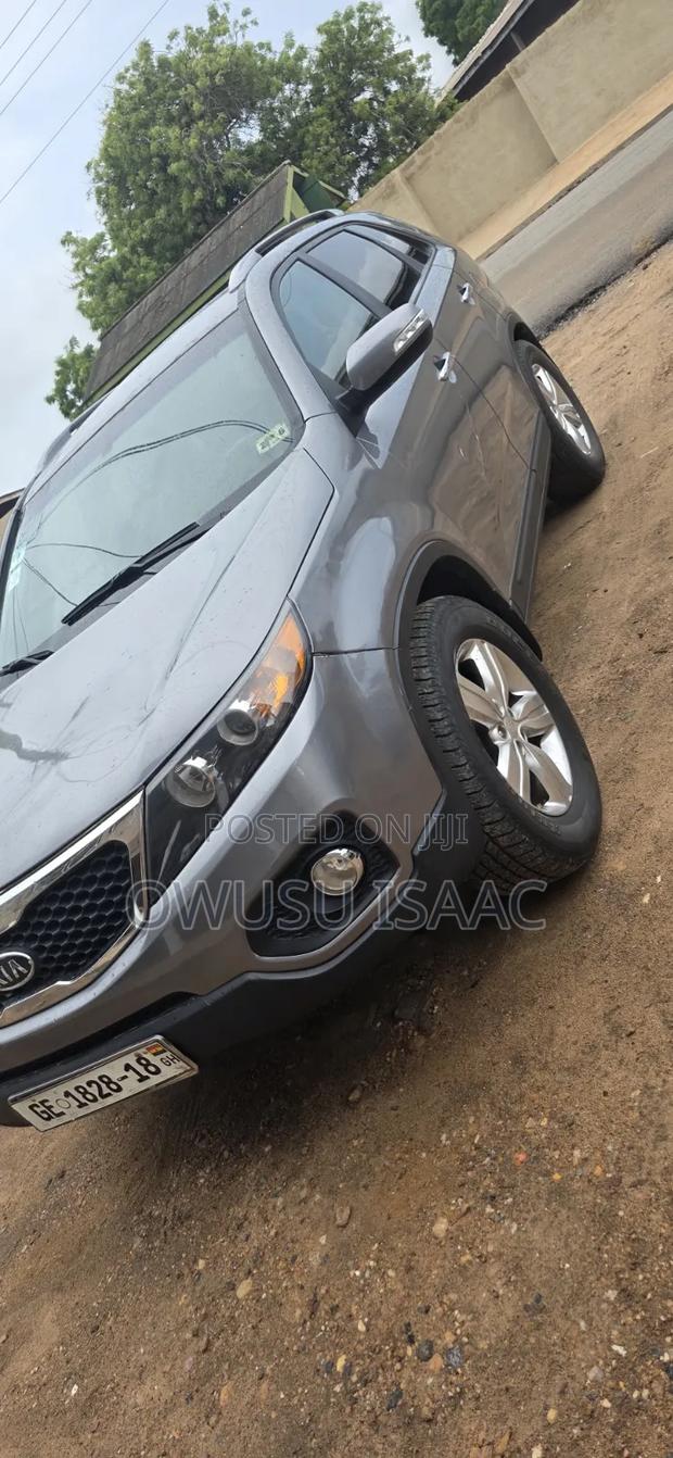 Kia Sorento 2013 Gray