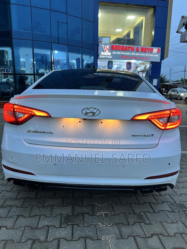 Hyundai Sonata Limited 2.0T 4dr Sedan (2.0L 4cyl Turbo 6A) 2015 White