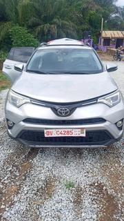Toyota RAV4 XLE 4dr SUV (2.5L 4cyl 6A) 2018 Silver for sale