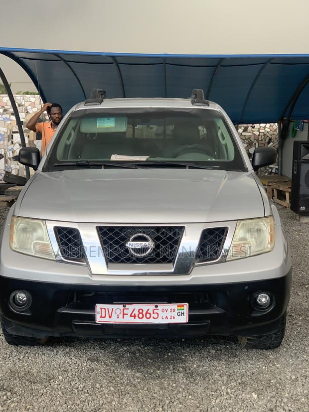 Nissan Frontier 2012 Silver