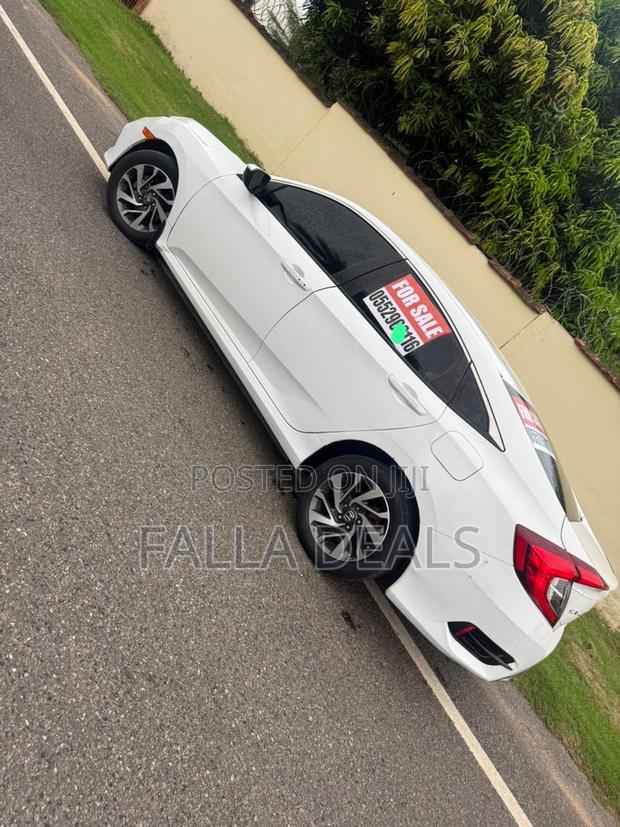 Honda Civic EX Sedan 2020 White