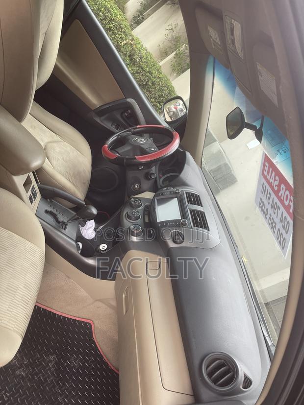 Toyota RAV4 2.5 4x4 2011 Black