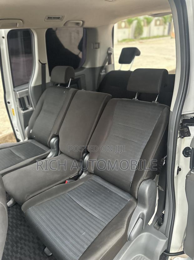Toyota Voxy 2012 White