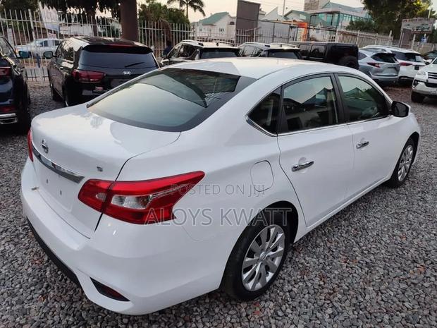 Nissan Sentra S 2018 White