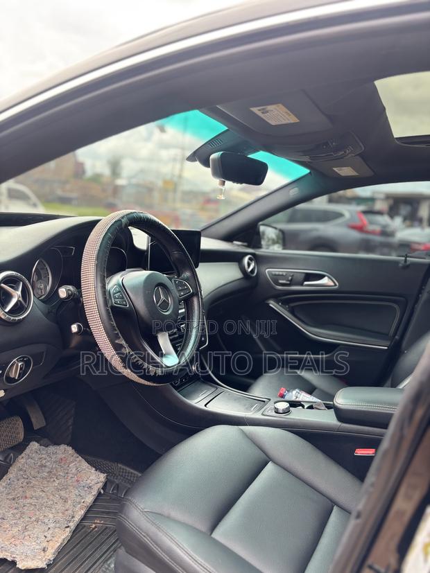 Mercedes-Benz CLA-Class CLA 250 4MATIC Sedan 2018 Black