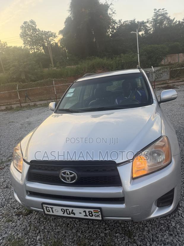 Toyota RAV4 2.5 2011 Silver
