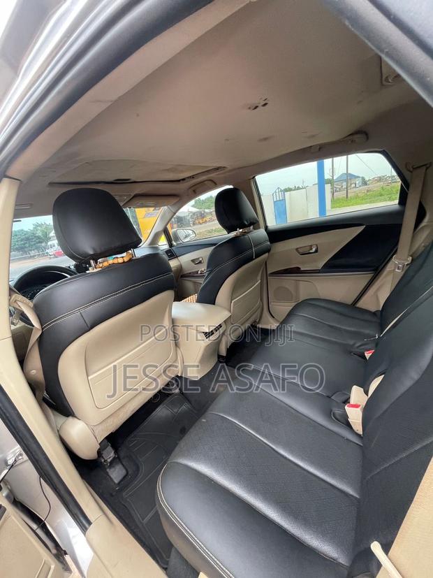 Toyota Venza 2013 Silver