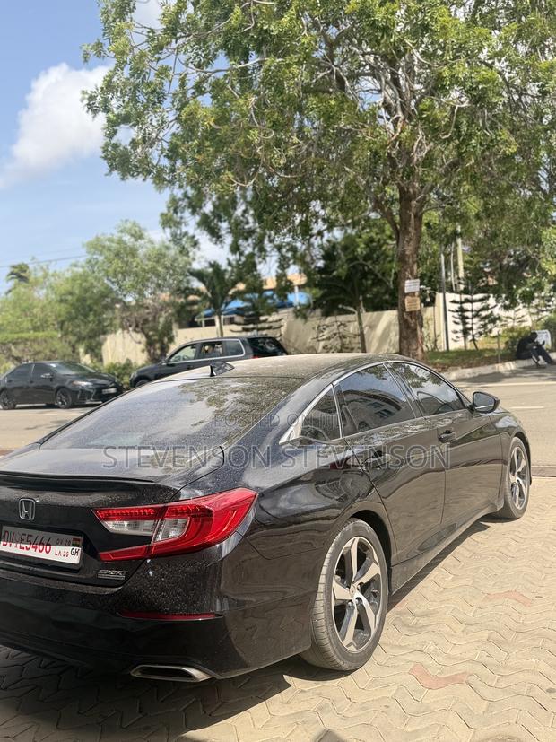 Honda Accord Sport 2.0T 2018 Black