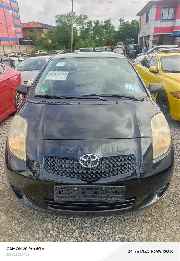 Toyota Yaris 1.5 2009 Black