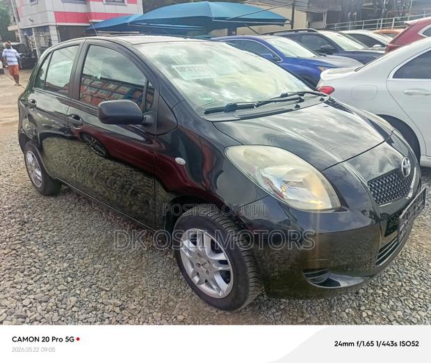 Toyota Yaris 1.5 2009 Black