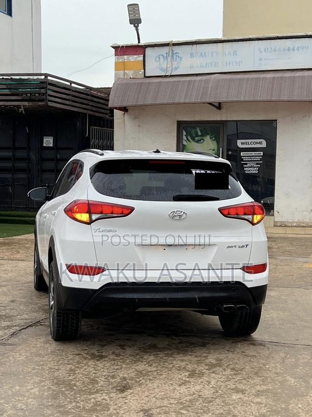 Hyundai Tucson 2016 White