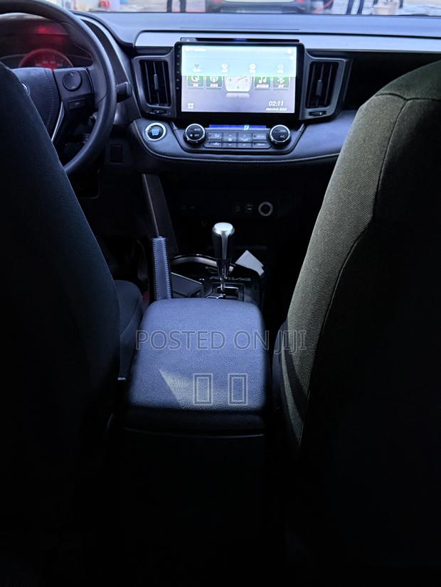 Toyota RAV4 2017 White