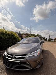 Toyota Camry XLE 4dr Sedan (2.5L 4cyl 6A) 2017 Gray for sale