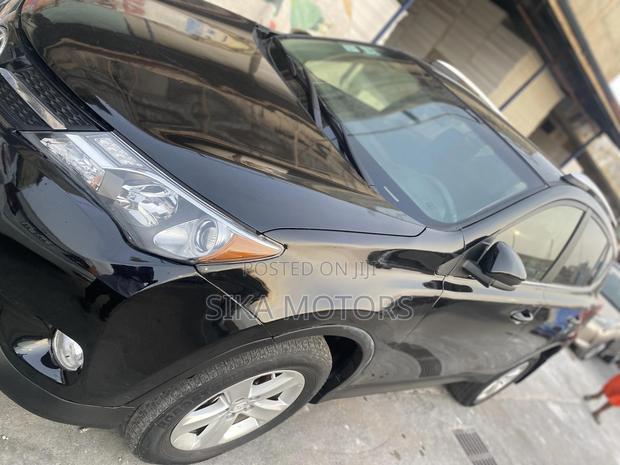 Toyota RAV4 2015 Black