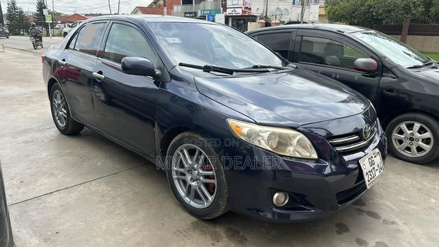 Toyota Corolla LE 4dr Sedan (1.8L 4cyl 4A) 2010 Blue