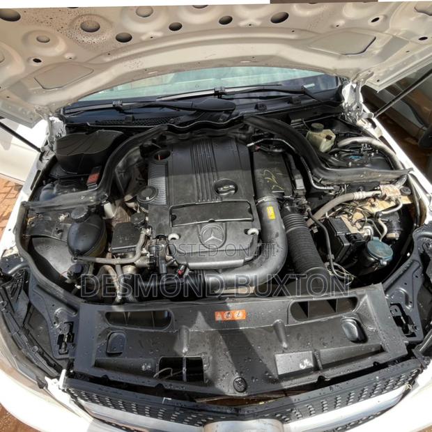 Mercedes-Benz C250 2014 White