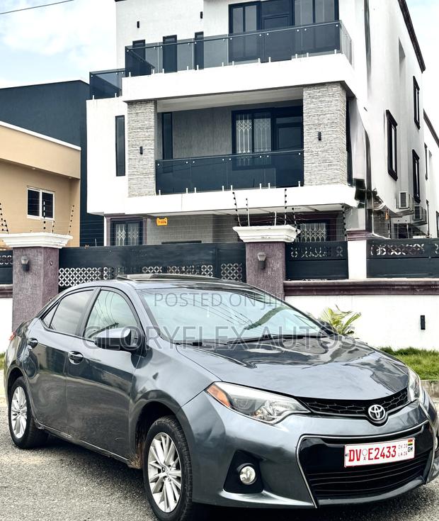 Toyota Corolla LE Eco 4dr Sedan (1.8L 4cyl CVT) 2015 Gray
