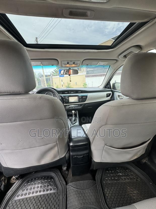 Toyota Corolla LE Eco 4dr Sedan (1.8L 4cyl CVT) 2015 Gray