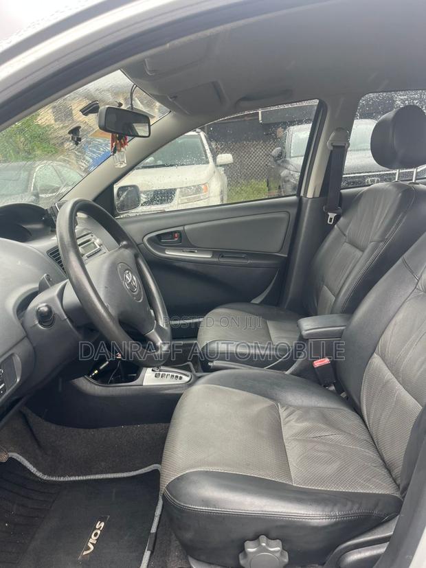 Toyota Vios 2008 Silver