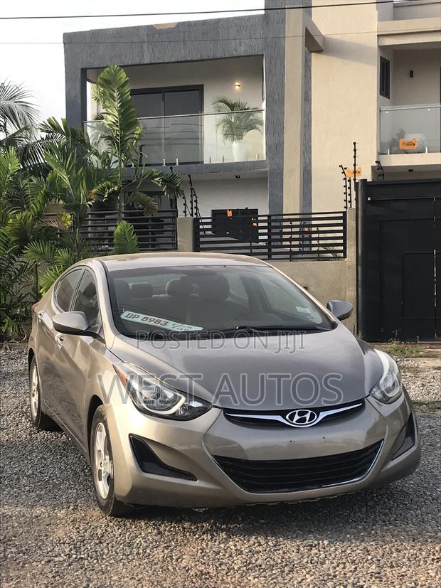 Hyundai Elantra Limited 4dr Sedan (1.8L 4cyl 6A) 2015 Beige