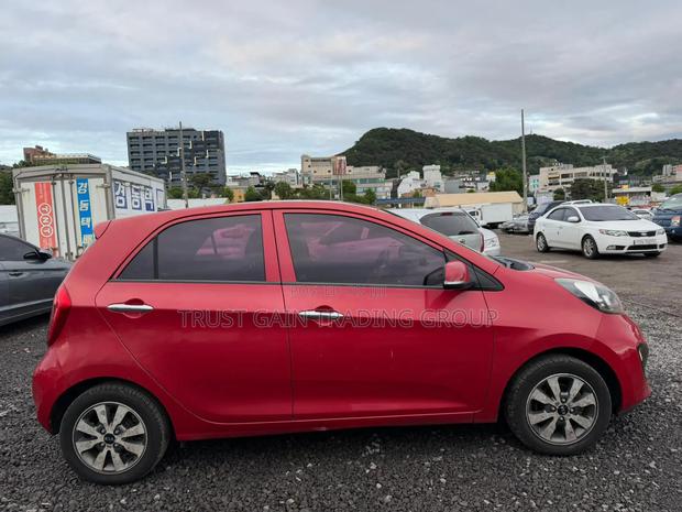 Kia Morning 2014 Red