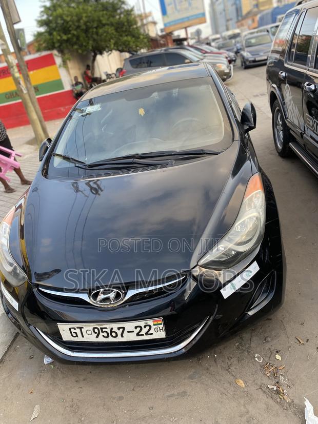Hyundai Elantra 2016 Black