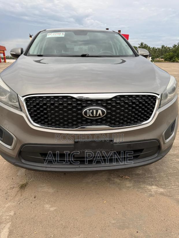 Kia Sorento 4dr SUV 2016 Gray