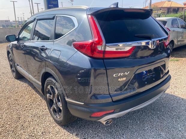 Honda CR-V Touring AWD 2019 Silver