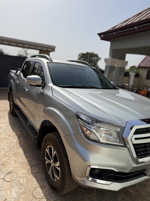 Dongfeng Rich 6 2025 Silver